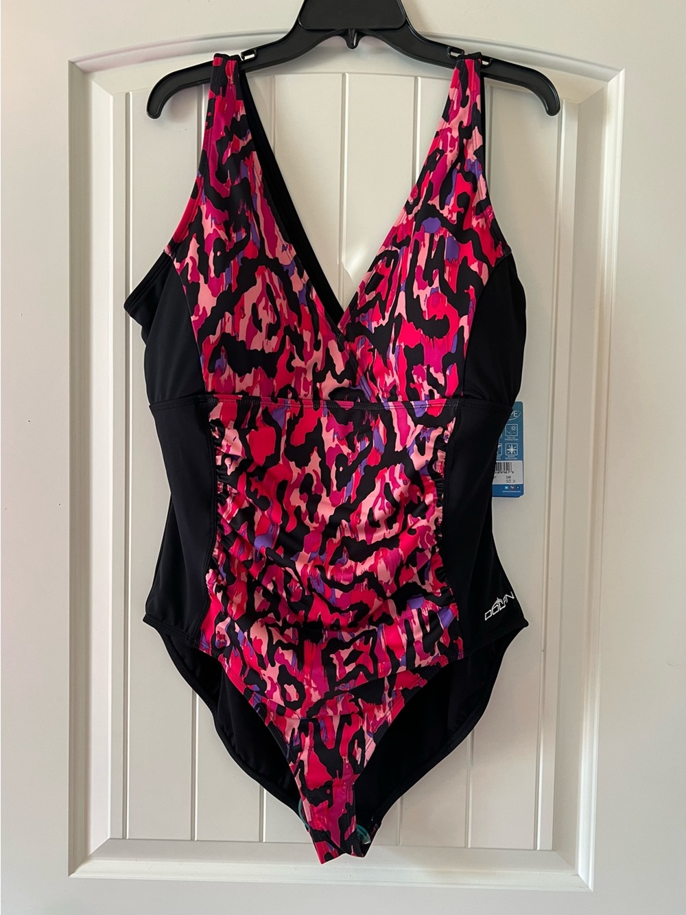 New Dolfin Aquashape Timmy Control pink black one piece bathing swimsuit size 24